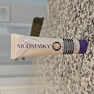 Mudmasky scalp serum